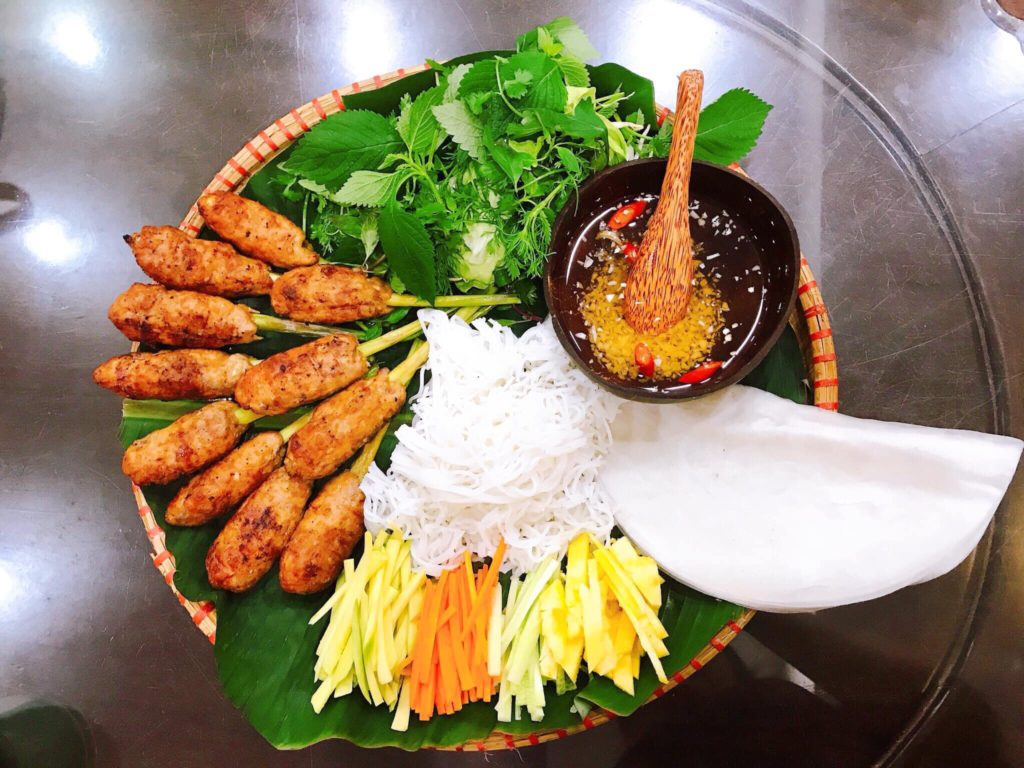 Nem Lui, Vietnamese skewered pork dish