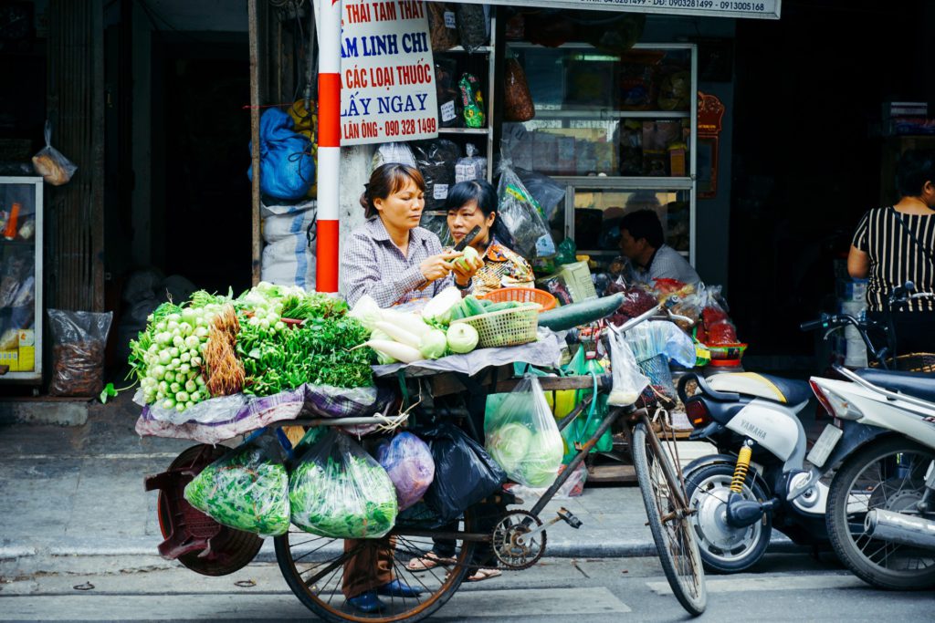 Guide of Vietnam: Street markets in Vietnam