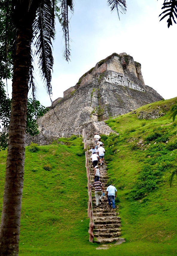 Explore the Mayan ruins of Xunantunich