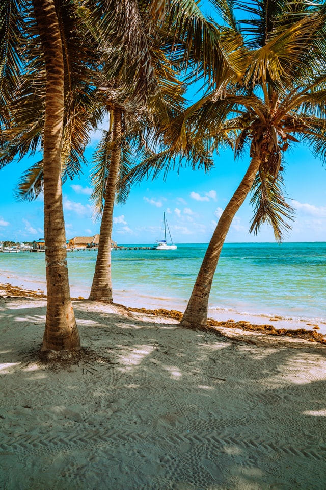 Enjoy ultimate laid-back island vibes at Caye Caulker