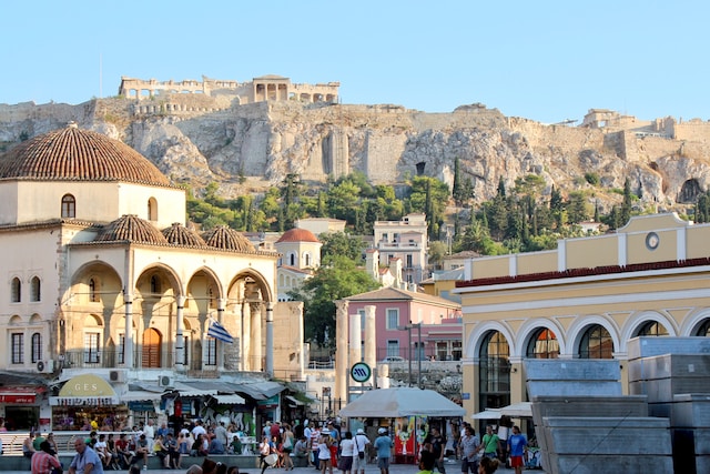 Monsatiraki Square, Athens
