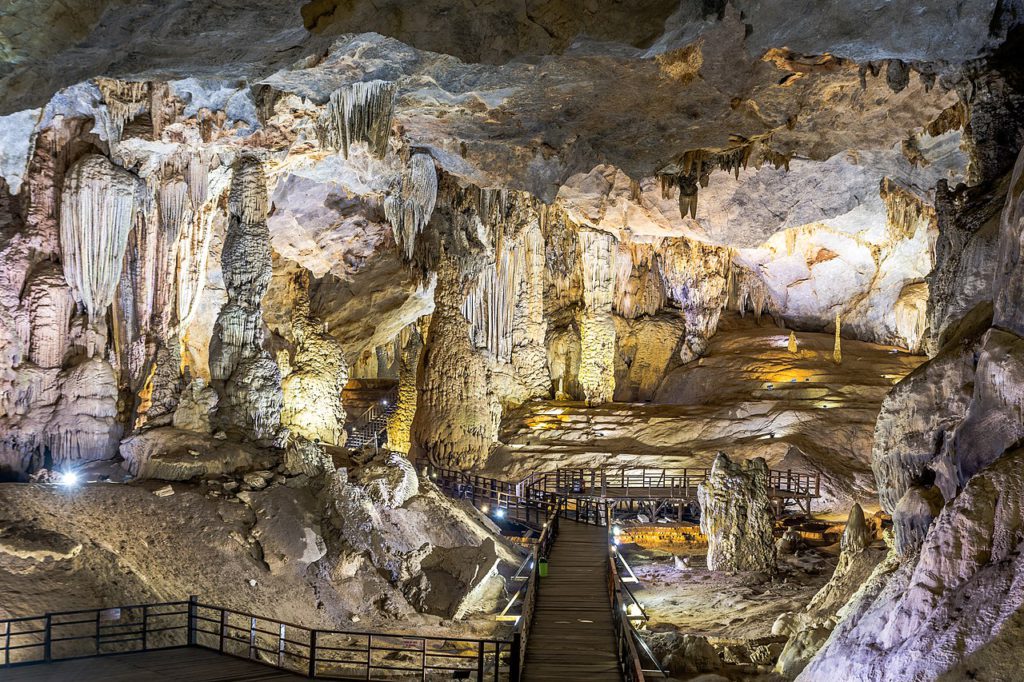 Paradise Cave in Vietnam