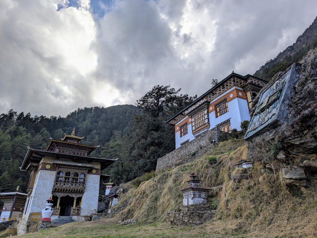Dodedrak Buddhist Monastery